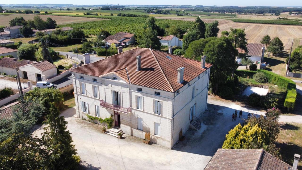 Les Croque-Notes, Chambres Et Table D'Hotes Lorignac エクステリア 写真